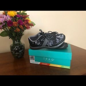 Alegria Qarma Traq walking shoes.
